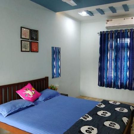 Anandi Villa Homestay Adhi Exterior photo